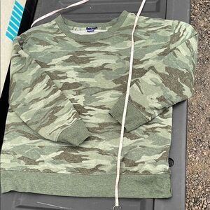Splendid Green camo Crewneck Sweater Camouflage Design chest 44 size M